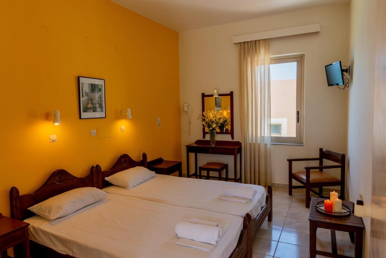 Almyra Apartments & Suites Sfáka Eksteriør bilde