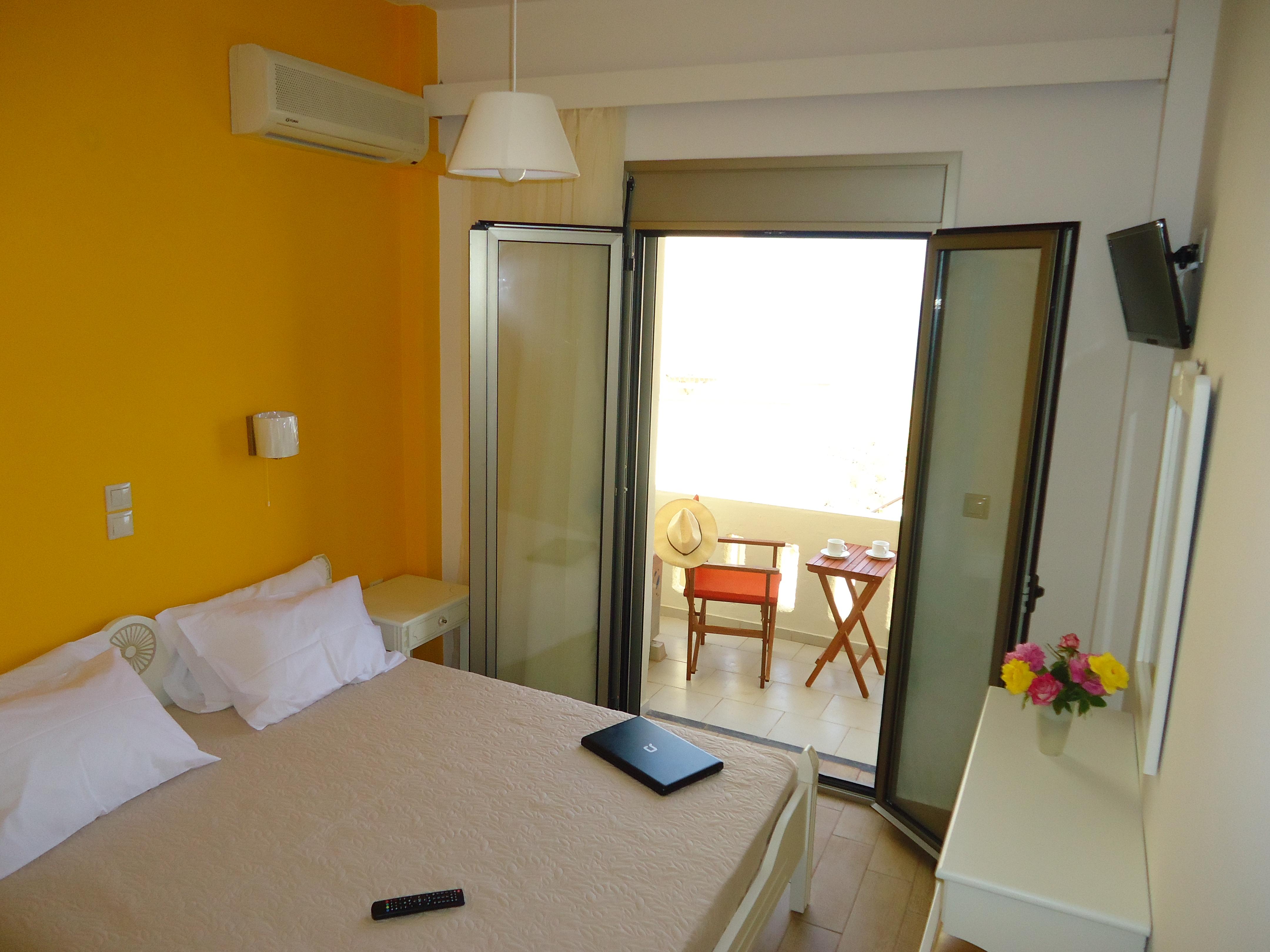 Almyra Apartments & Suites Sfáka Eksteriør bilde