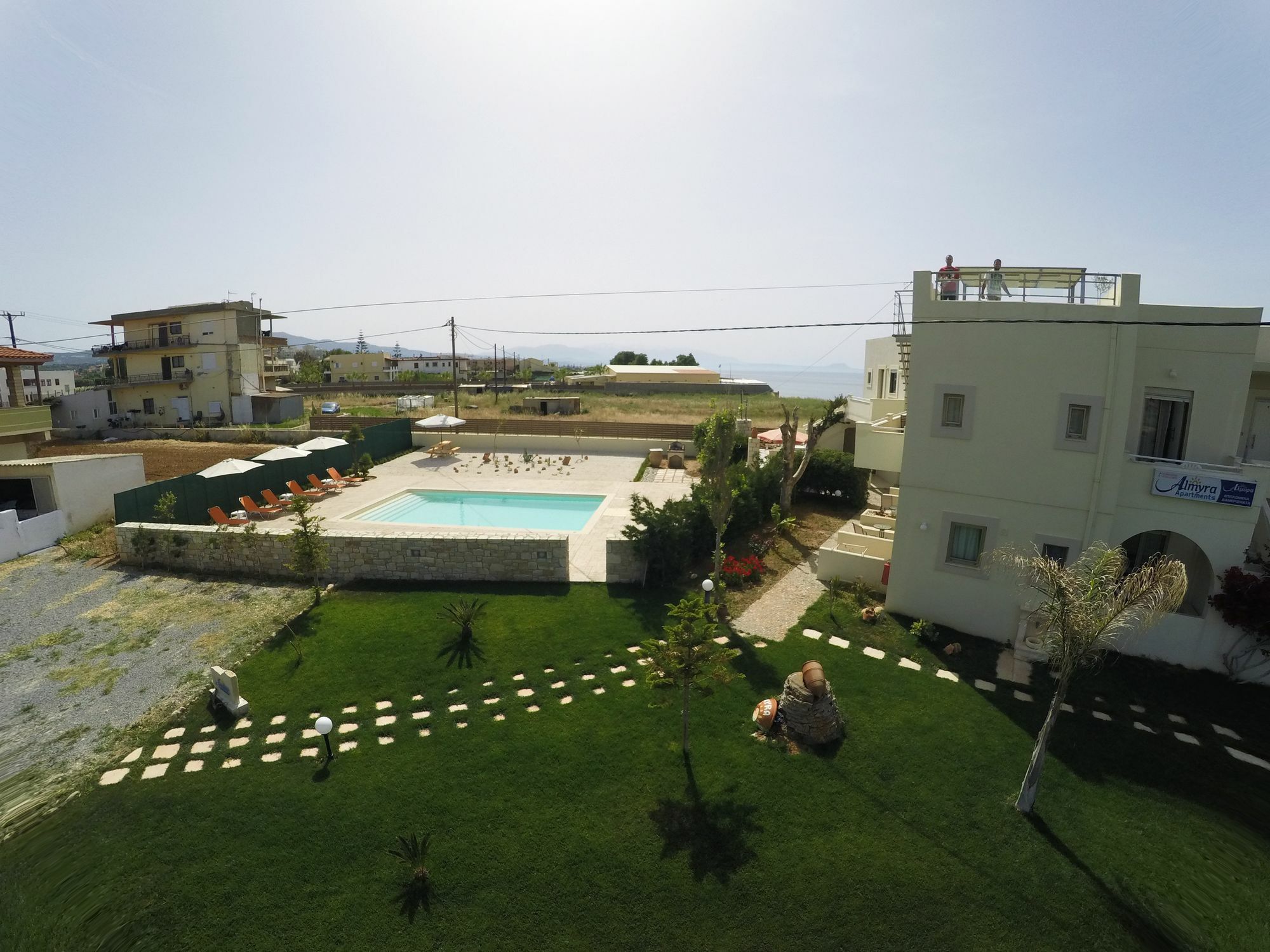 Almyra Apartments & Suites Sfáka Eksteriør bilde