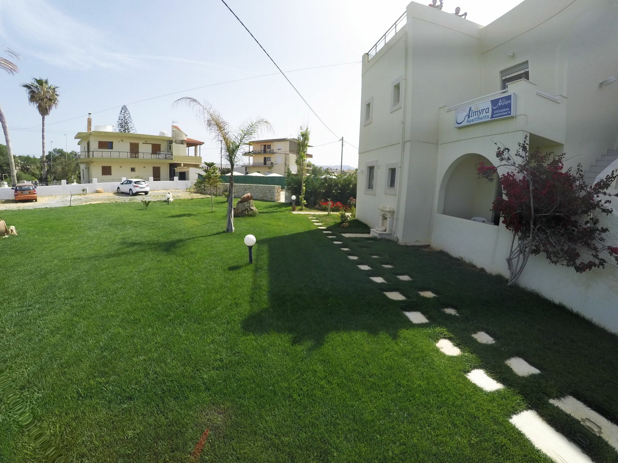 Almyra Apartments & Suites Sfáka Eksteriør bilde